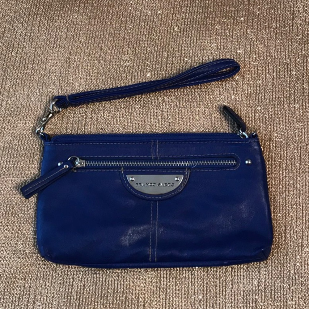 Wristlet